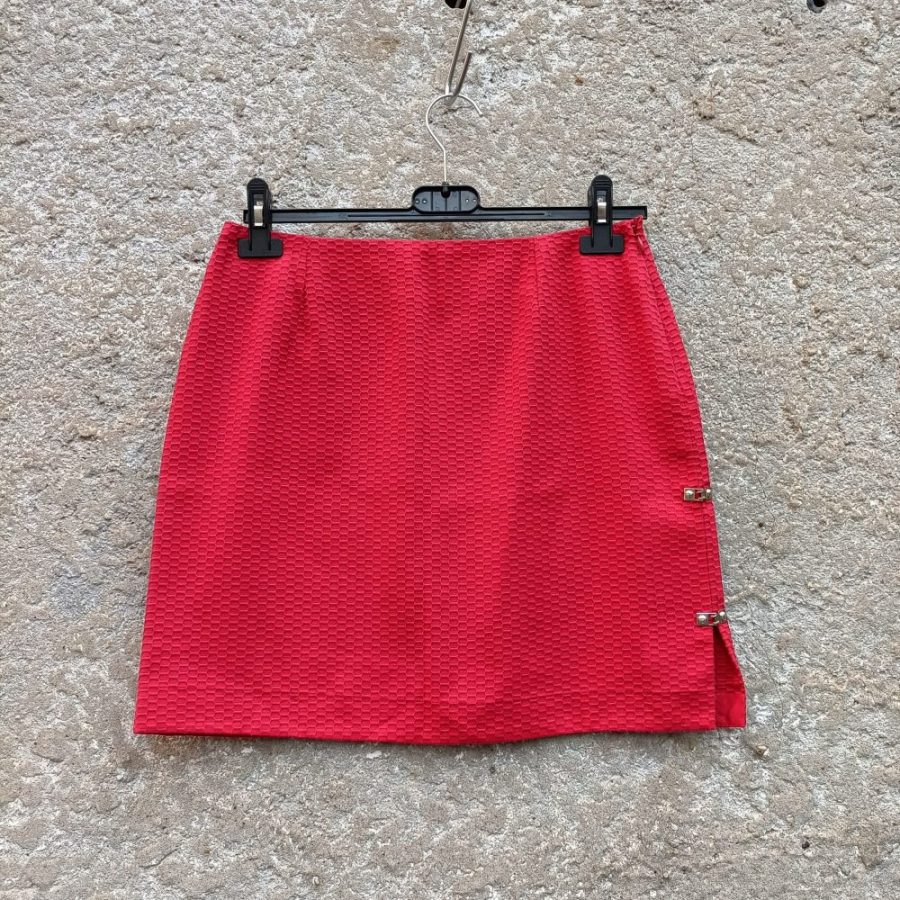 minigonna rossa taglia 42