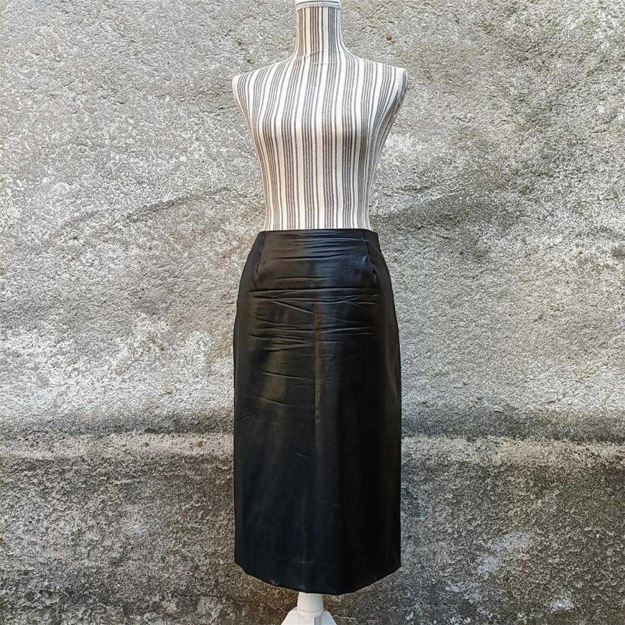 Dolce e Gabbana preloved skirt