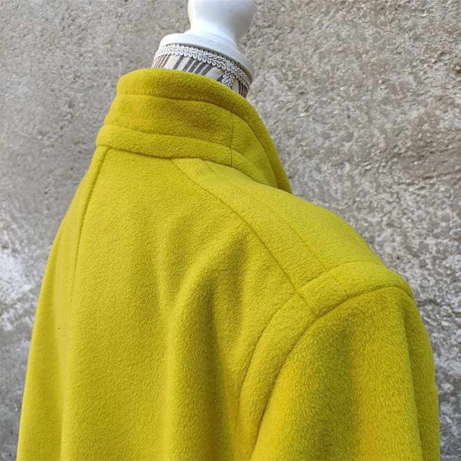 cappotto oversize giallo