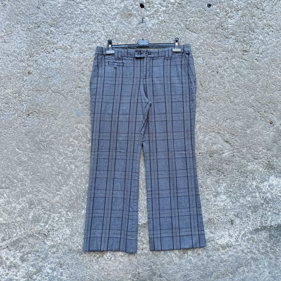 pantaloni Esprit grigio