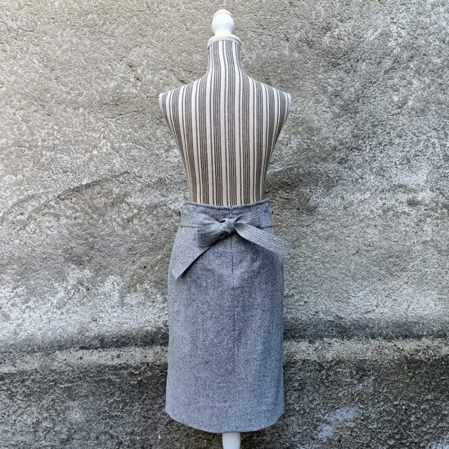 Gianfranco Ferre gonna grigio