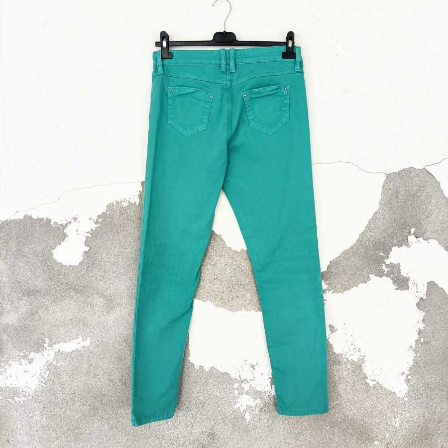 pantaloni jeans skinny