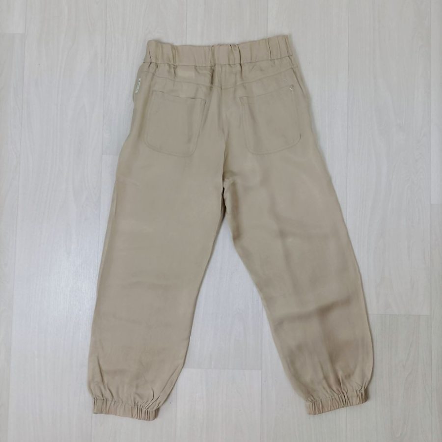 pantaloni sportivi eleganti