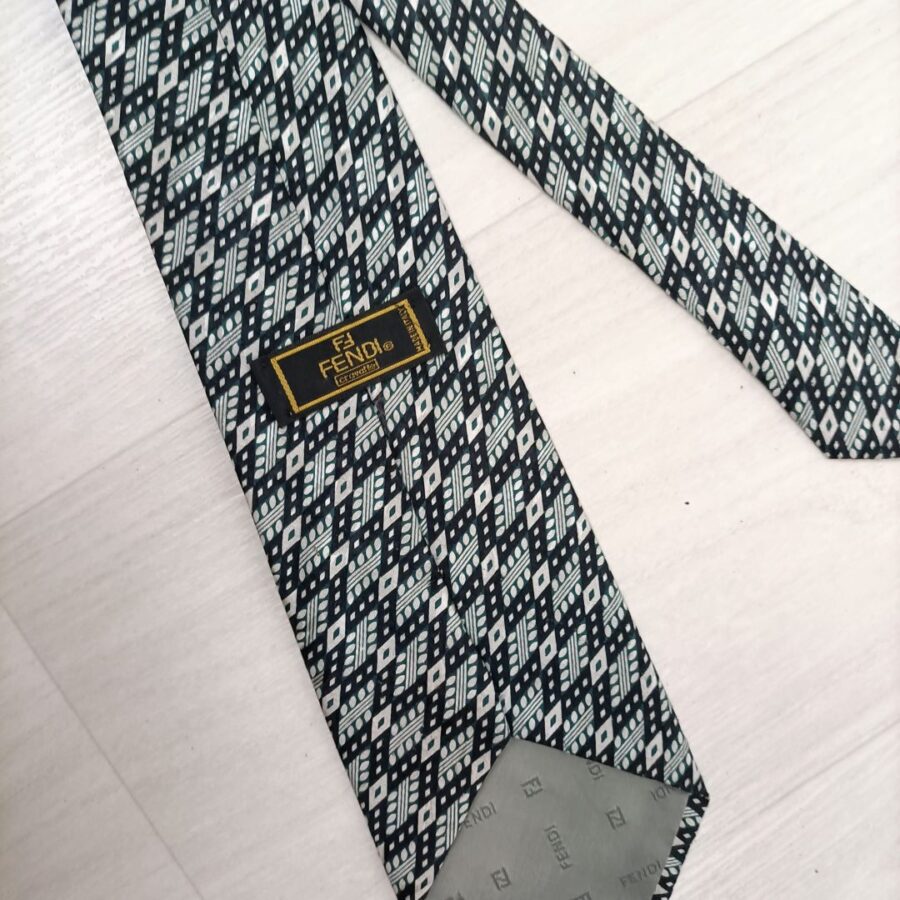 cravatta geometrica seta