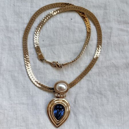 collana elegante vintage