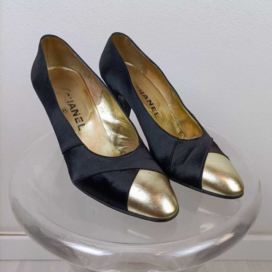 Chanel vintage shoes