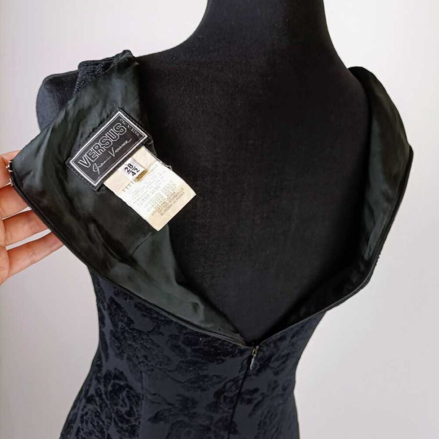 Vestito nero Versus Versace vintage Pomella Vintage shop online