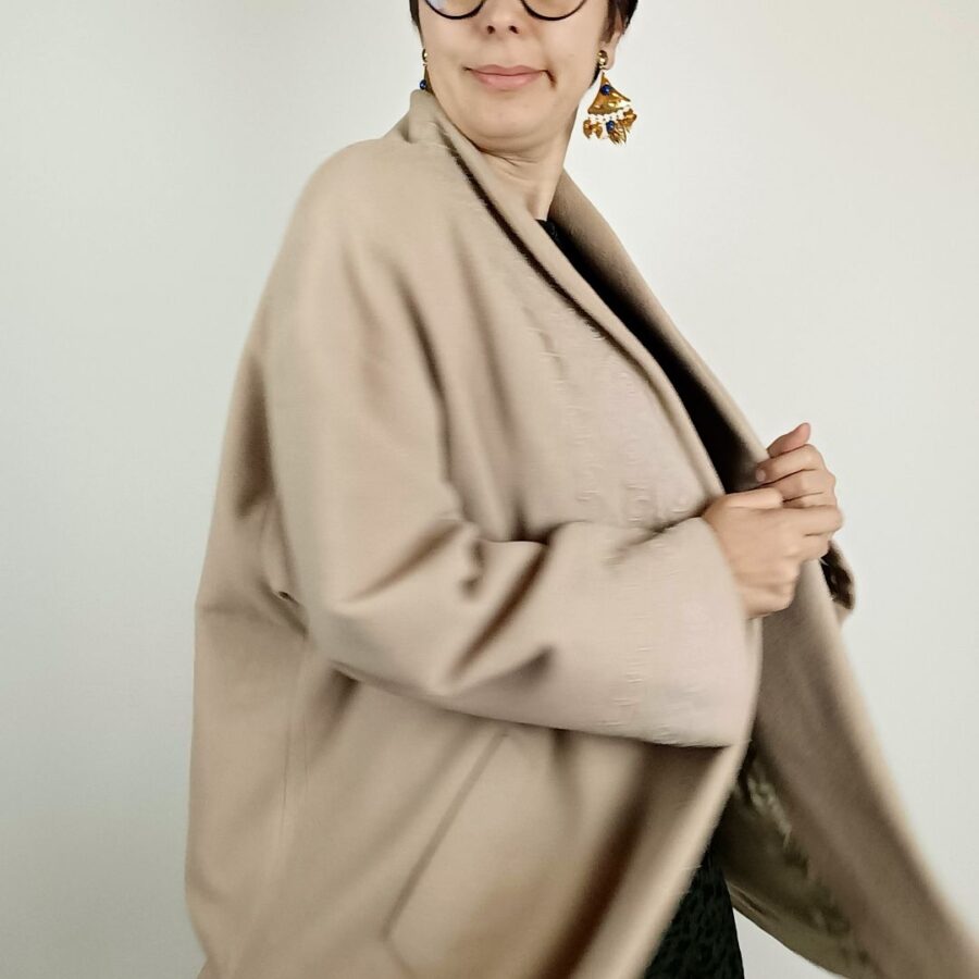 Cappotto senza bottoni Byblos 90s - immagine 3