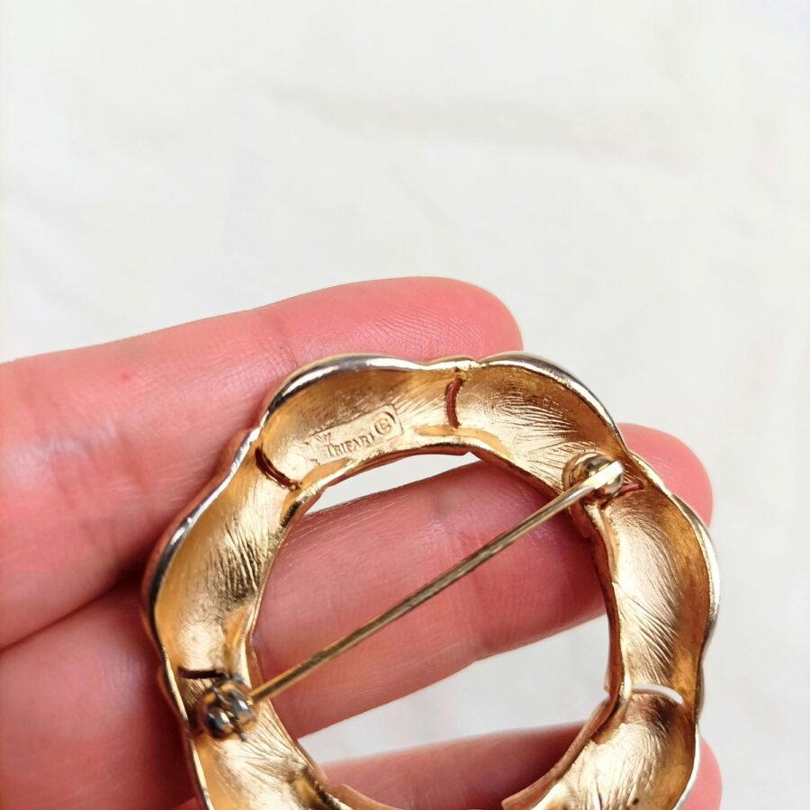 trifari spilla vintage