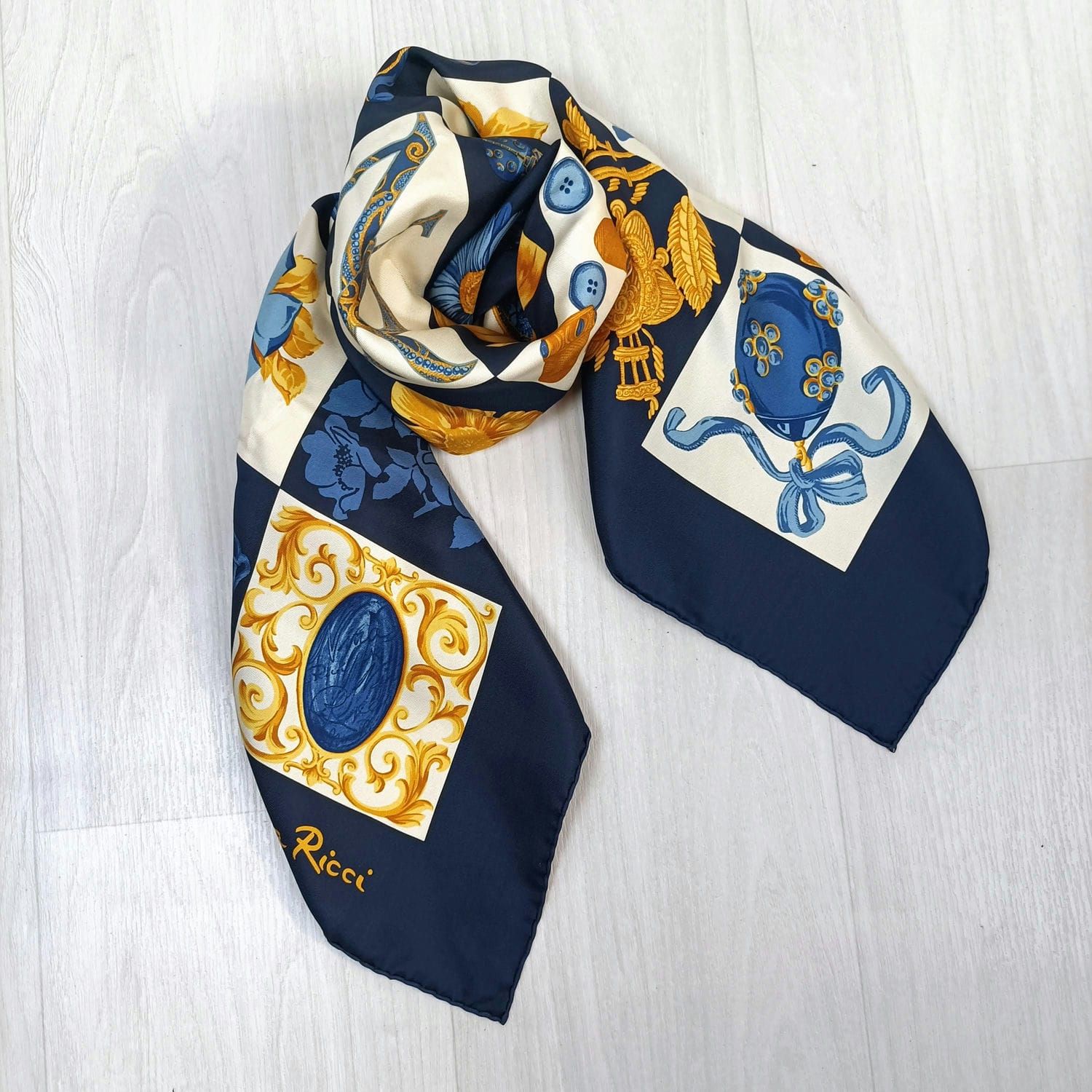 negozio abbigliamento vintage online