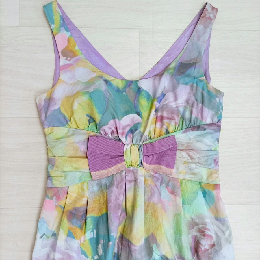 vestito lilla a fiori da cerimonia