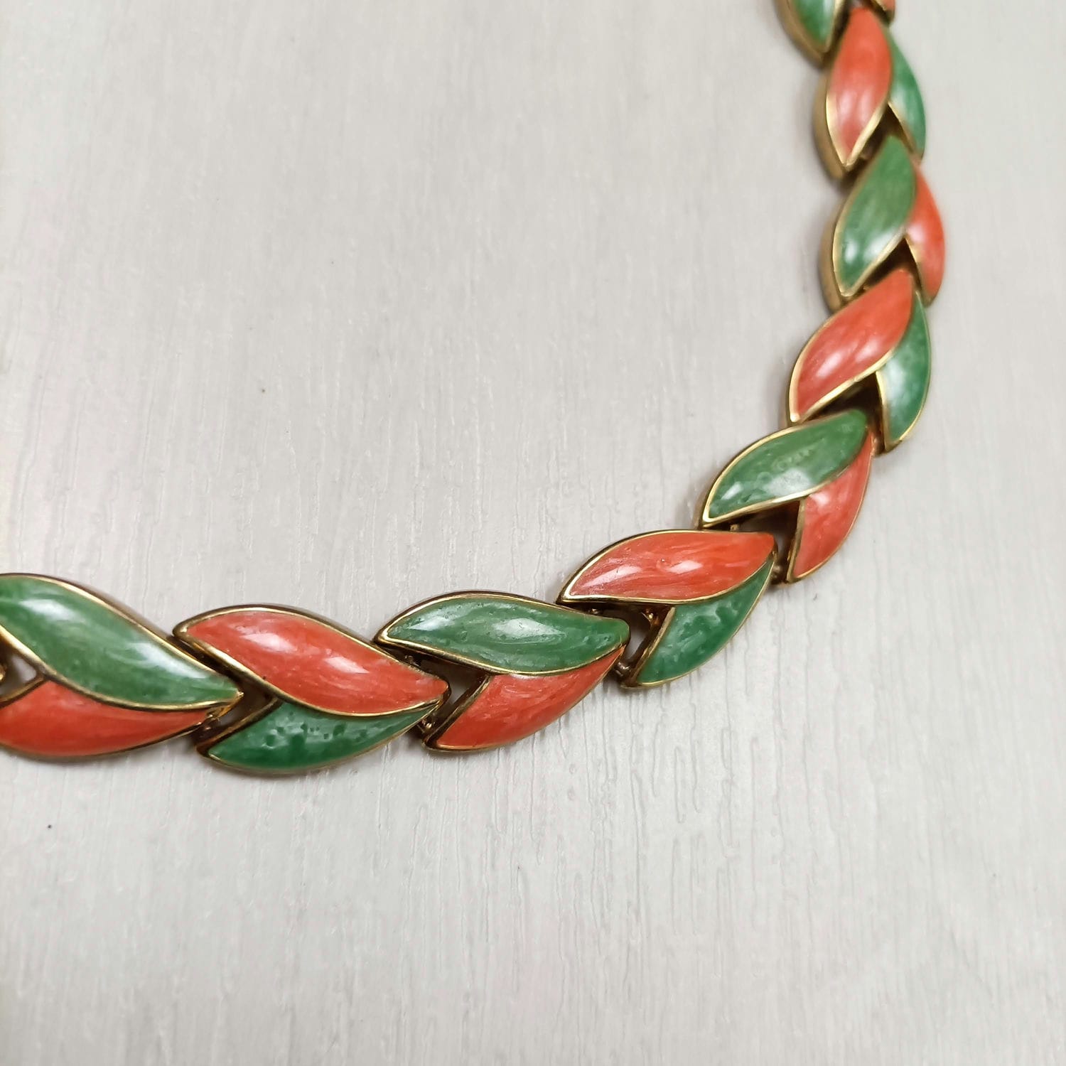 vintage necklace 60s