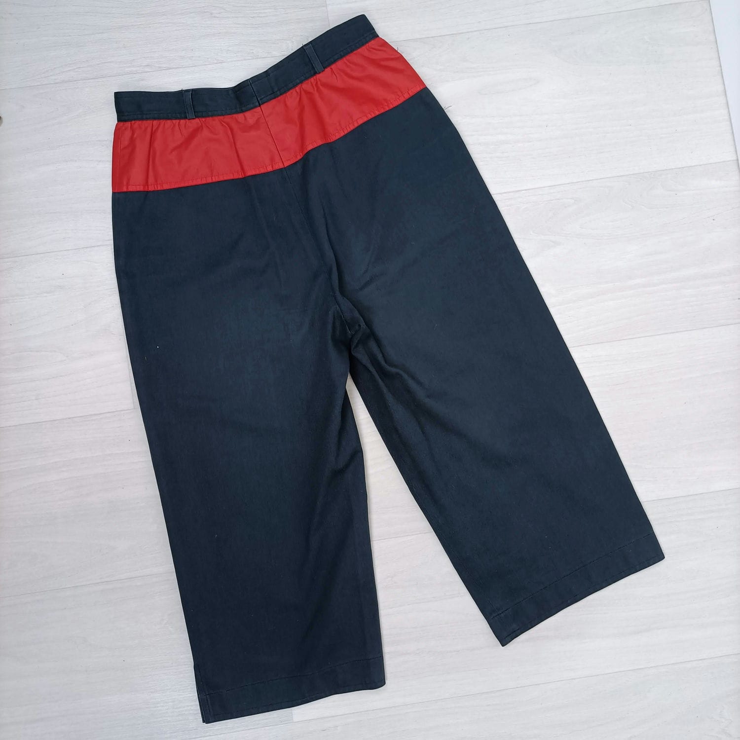 pantaloni corti stile marinaro