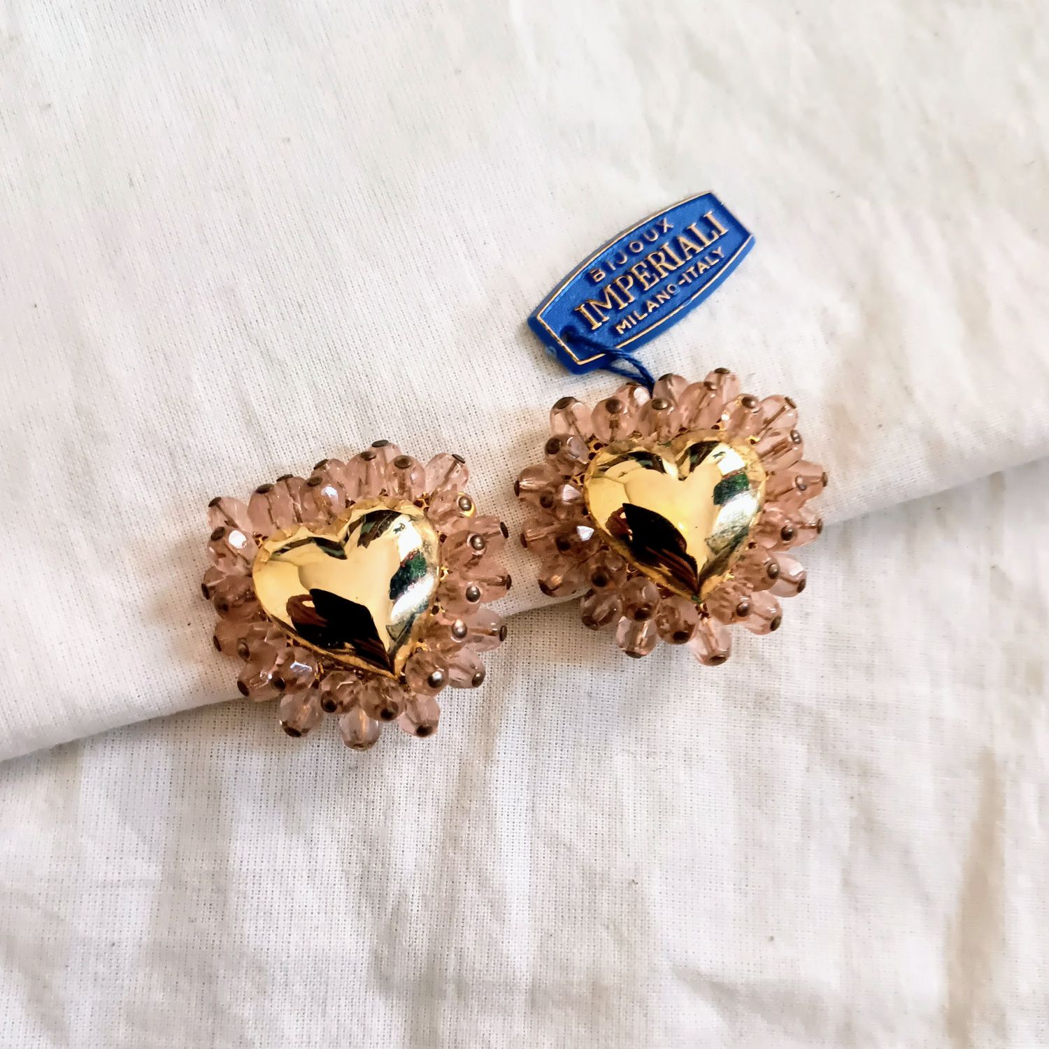 Orecchini a cuore con perline rosa