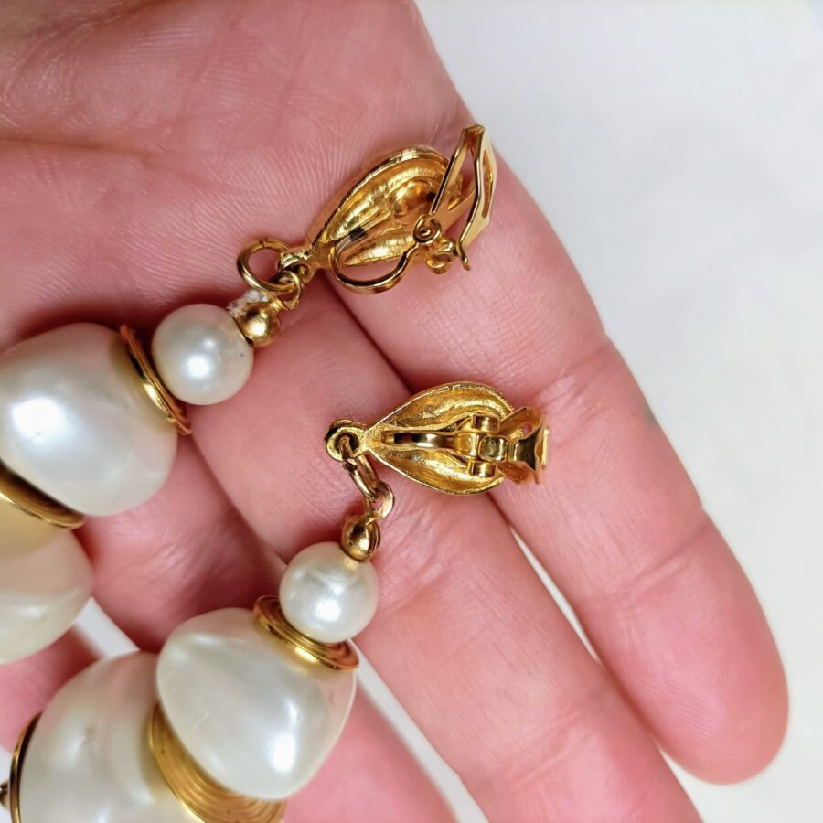 vintage Seventies earrings 1970s