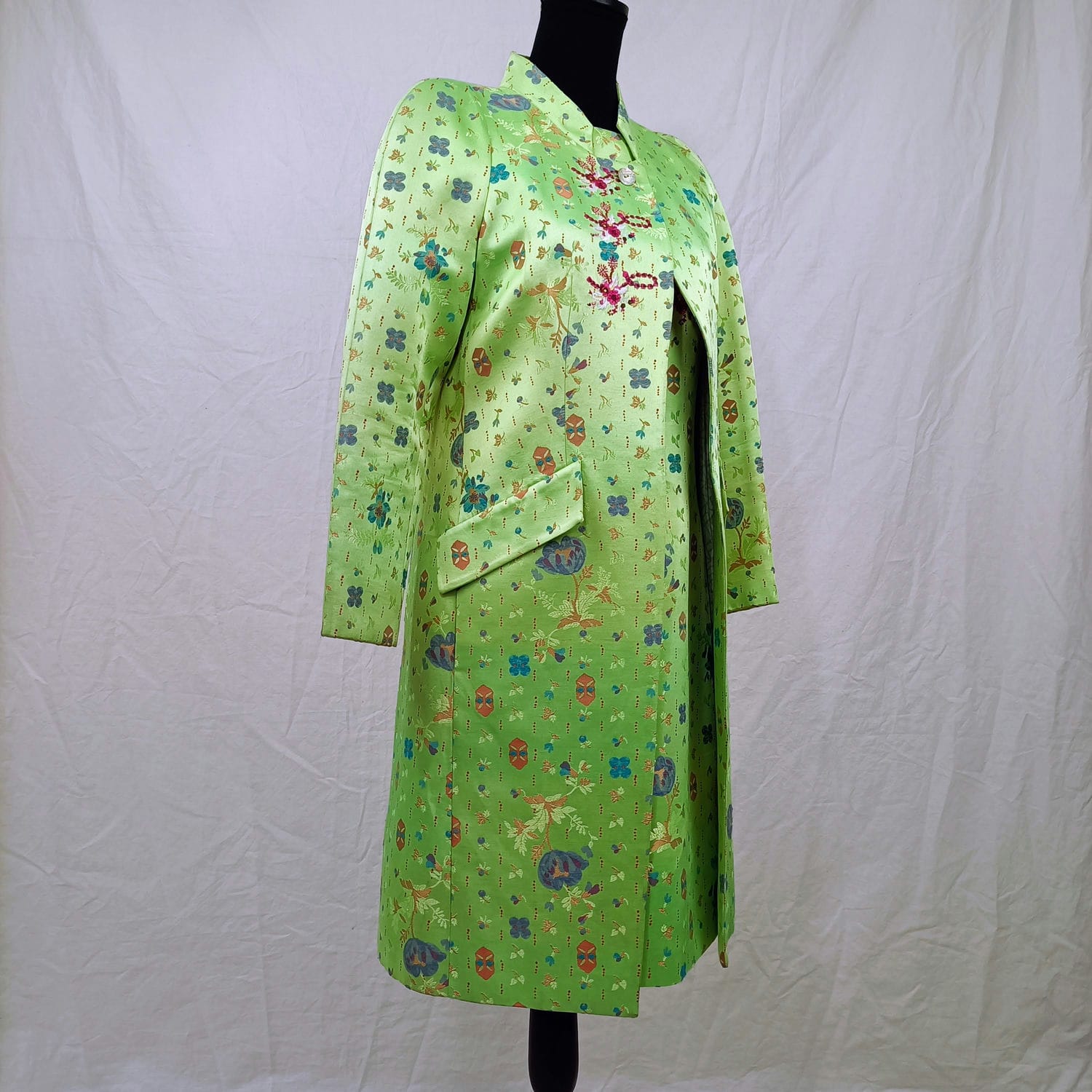 spolverino elegante verde cerimonia