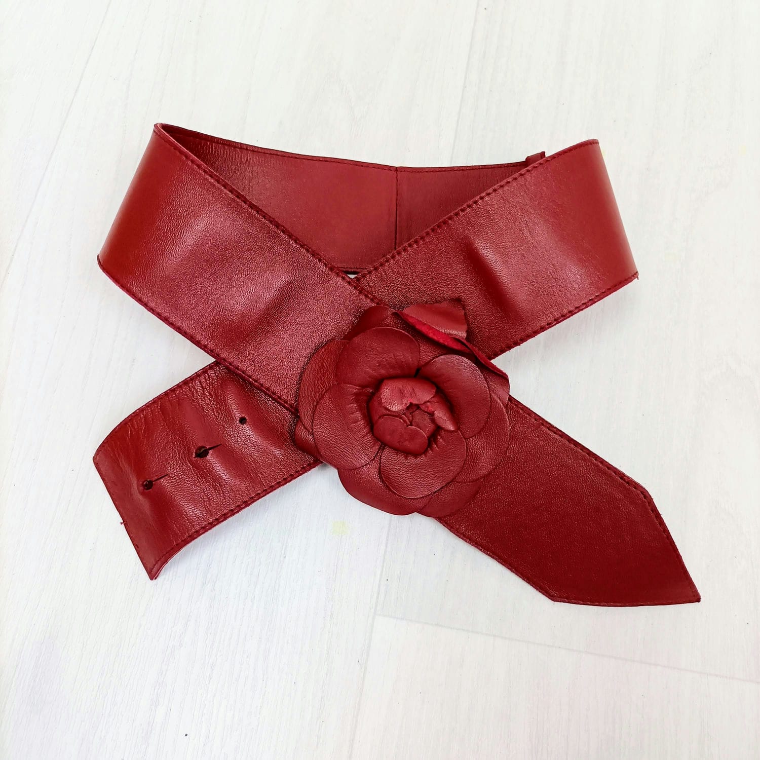 Cintura bordeaux in pelle