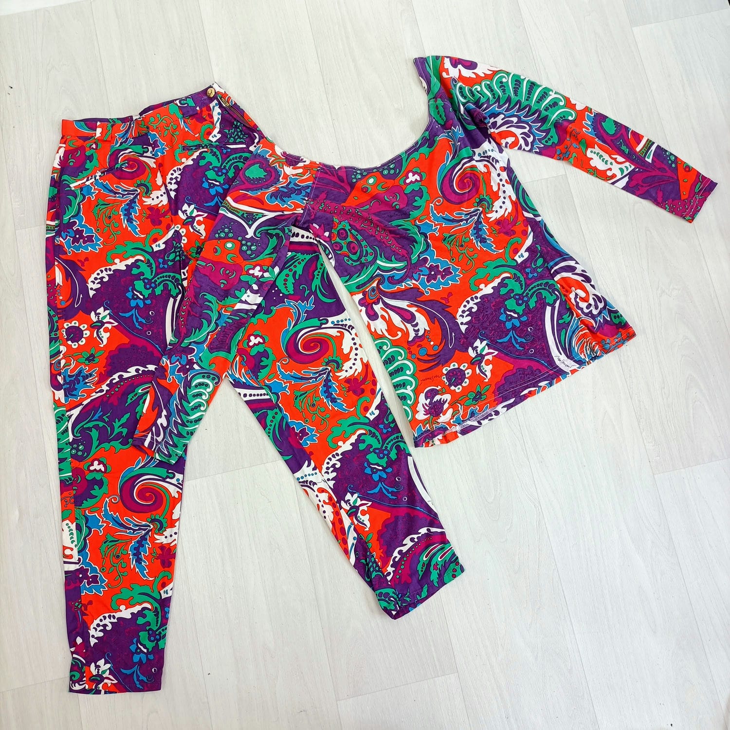 abbigliamento psichedelico