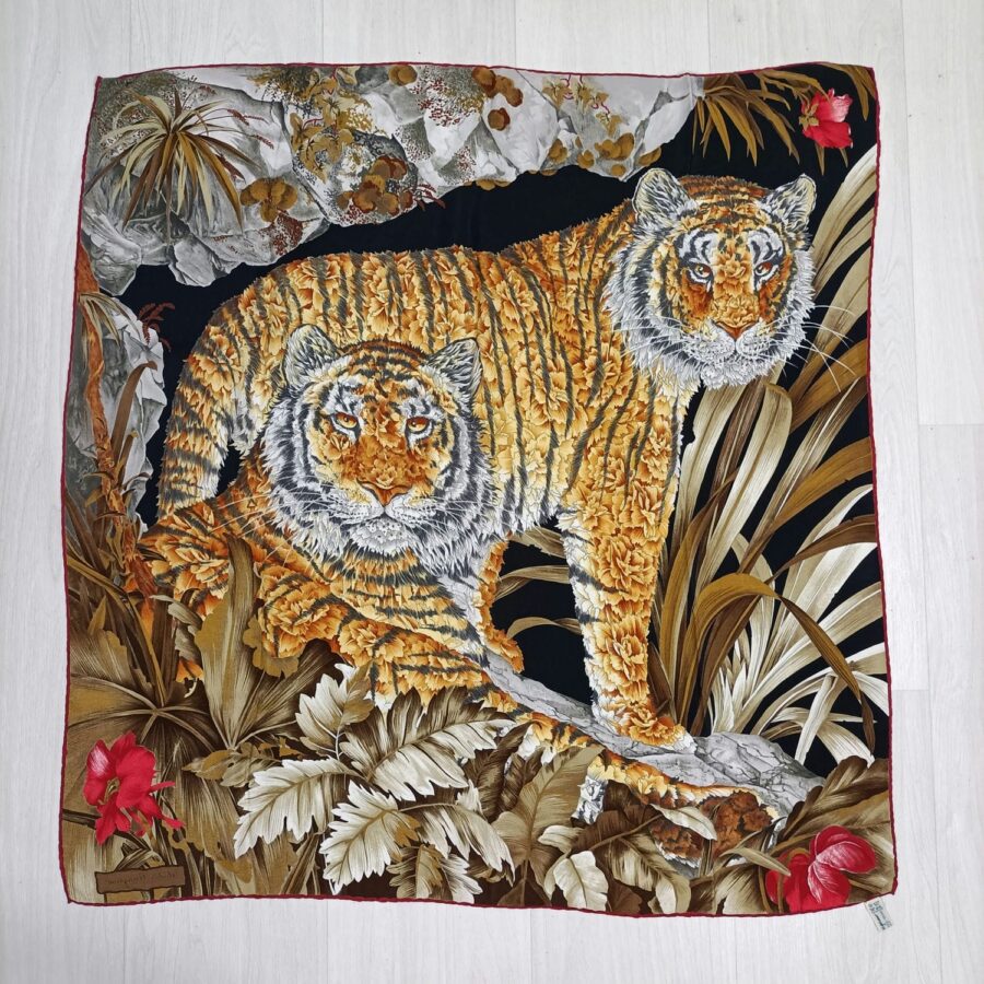 foulard con tigri