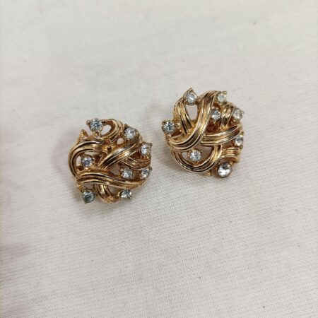 50s clip on earrings