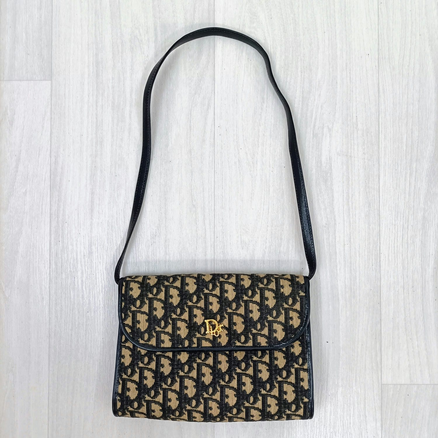 pochette dior vintage