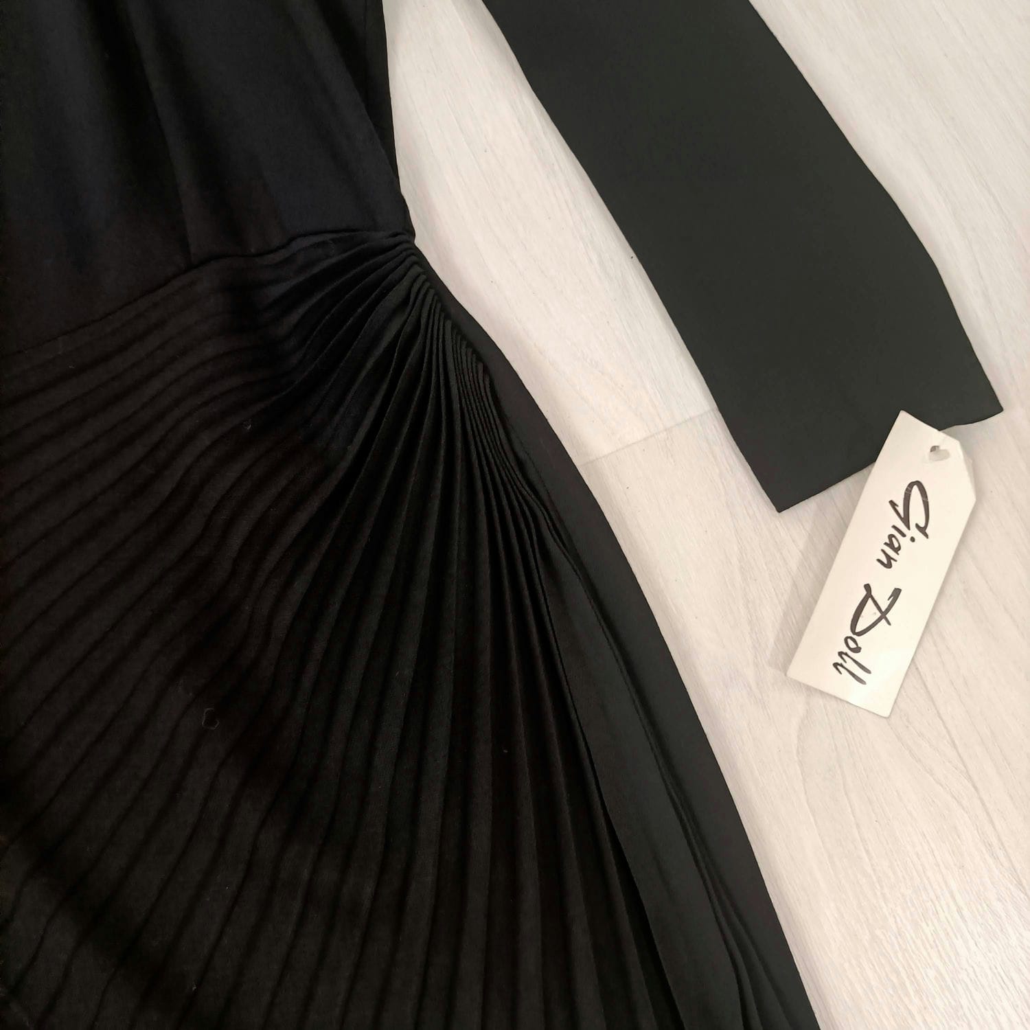 vestito nero per capodanno