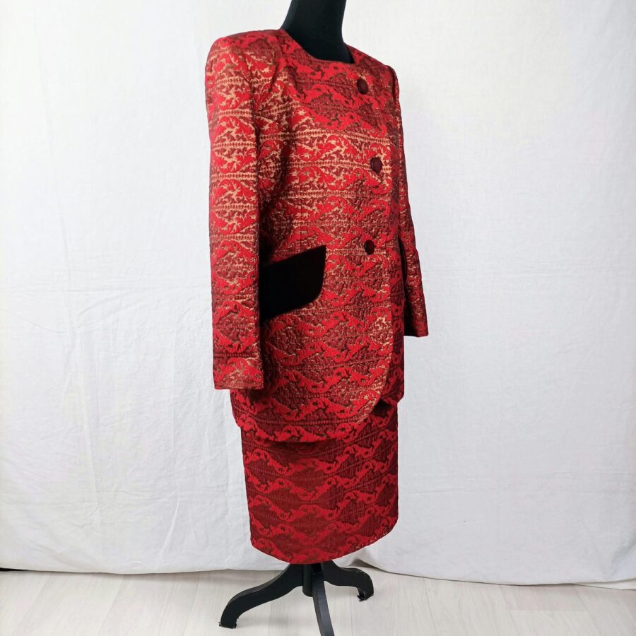 completo rosso broccato