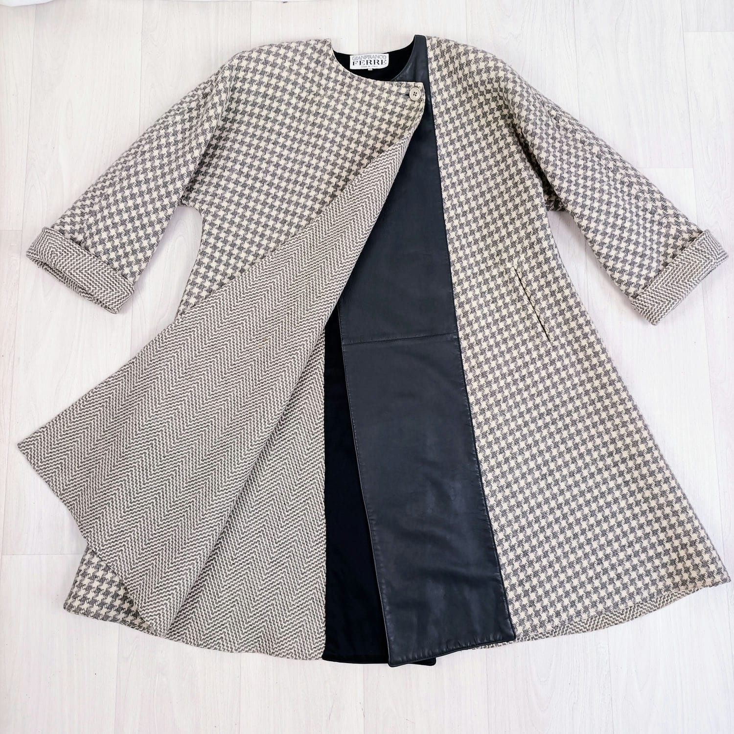 cape coat vintage 90s