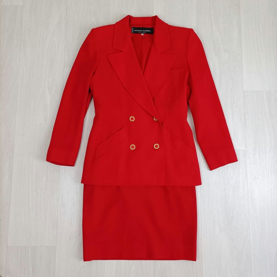 Tailleur rosso