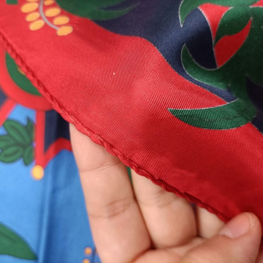 Foulard Roberta di Camerino in seta vintage anni '80 - immagine 5