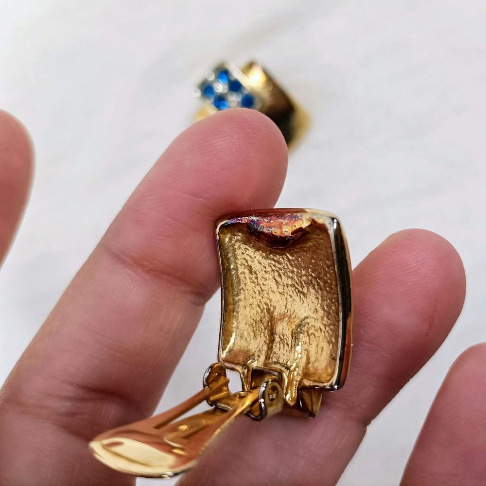 costume jewelry vintage