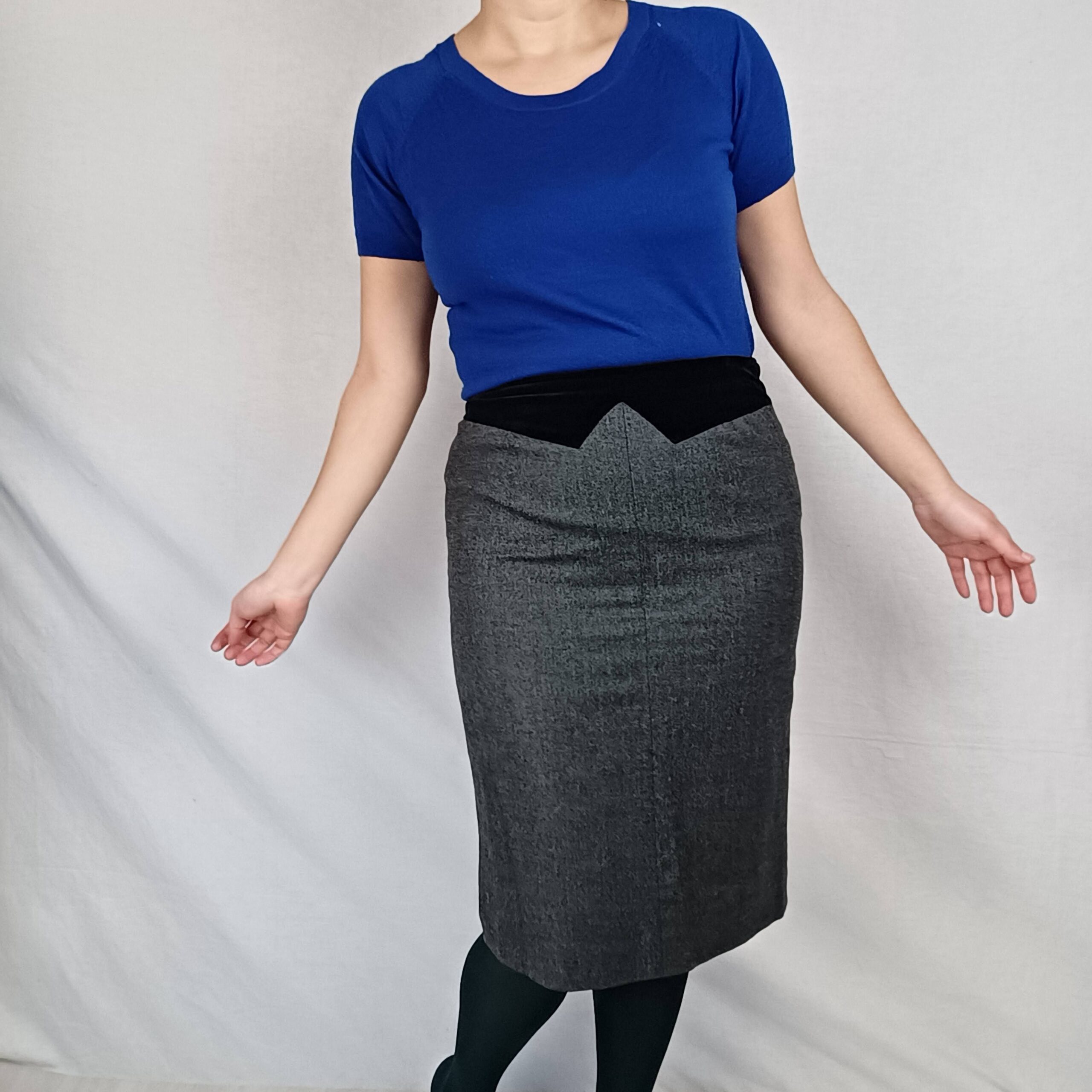 gonna grigia vintage