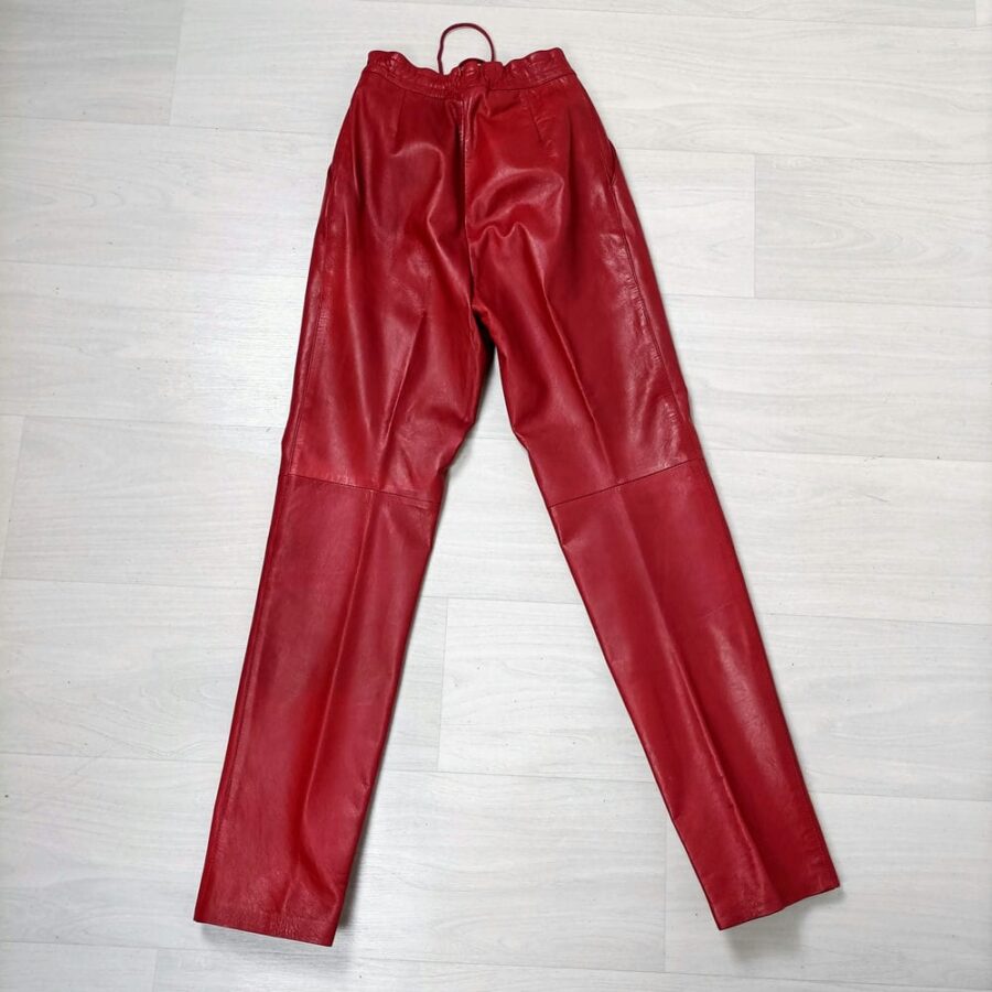 Gilet e pantaloni di pelle vintage