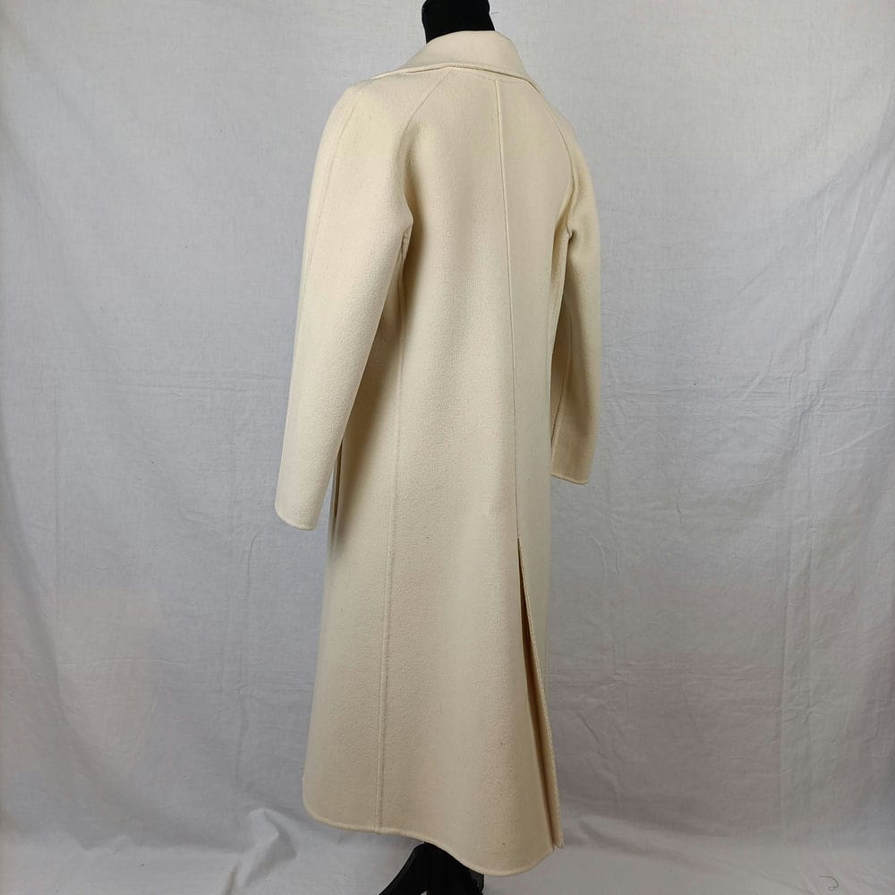 Cappotto bianco lungo da donna vintage anni Settanta