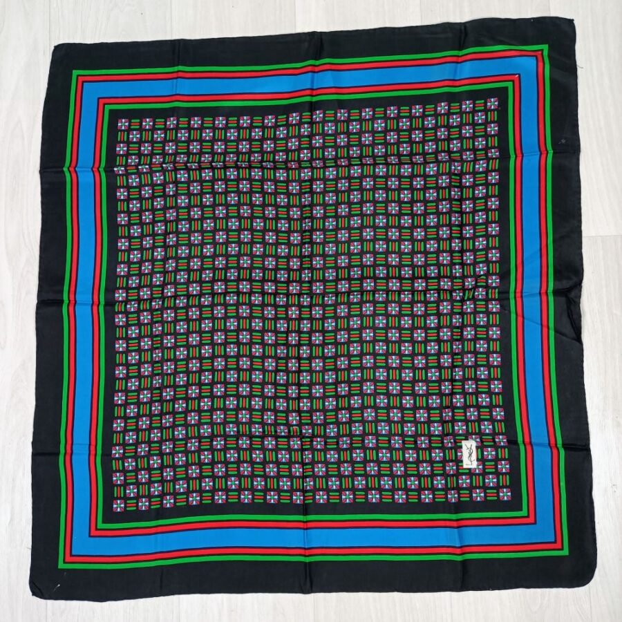 Foulard YSL