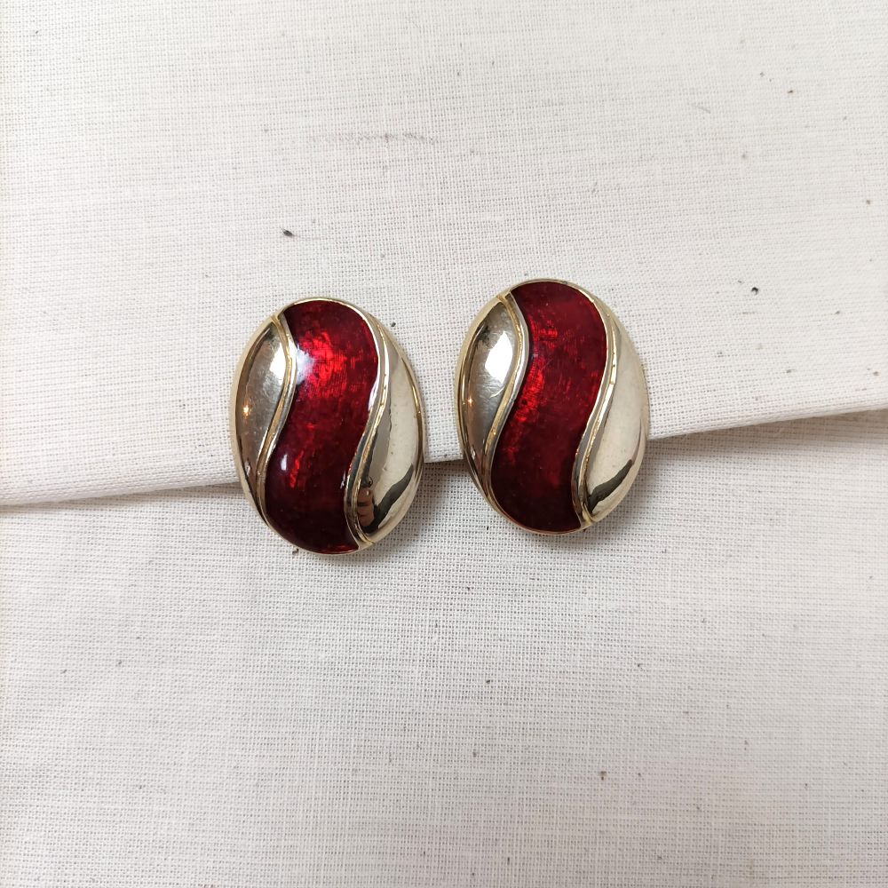 orecchini rossi ovali