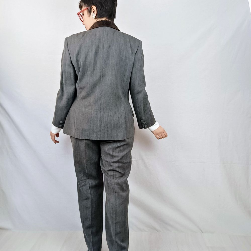 tailleur donna ufficio