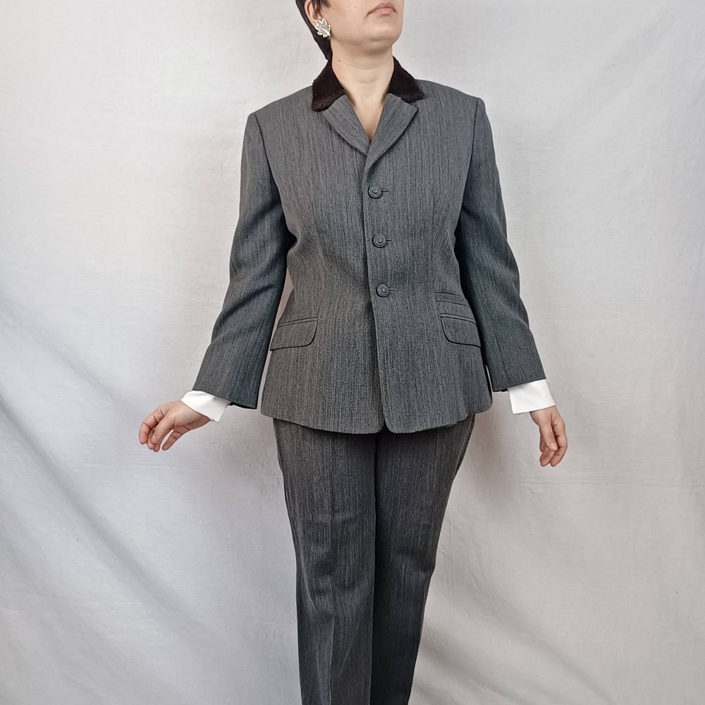 Tailleur pantalone Versace grigio anni ‘90