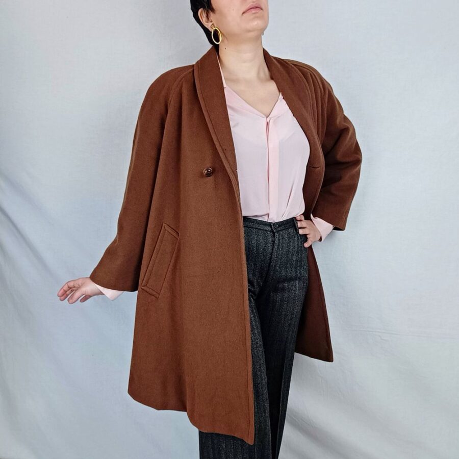 women vintage brown coat
