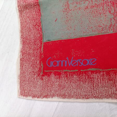 Foulard rosso Versace