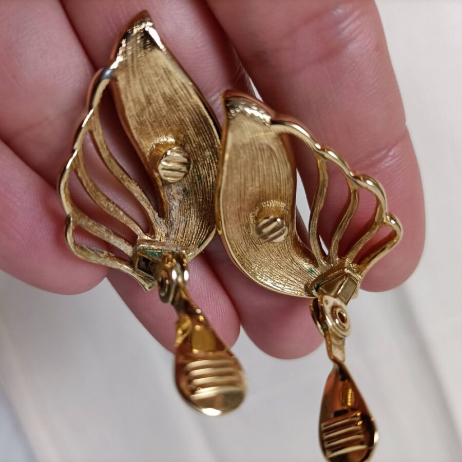 vintage custome jewelry