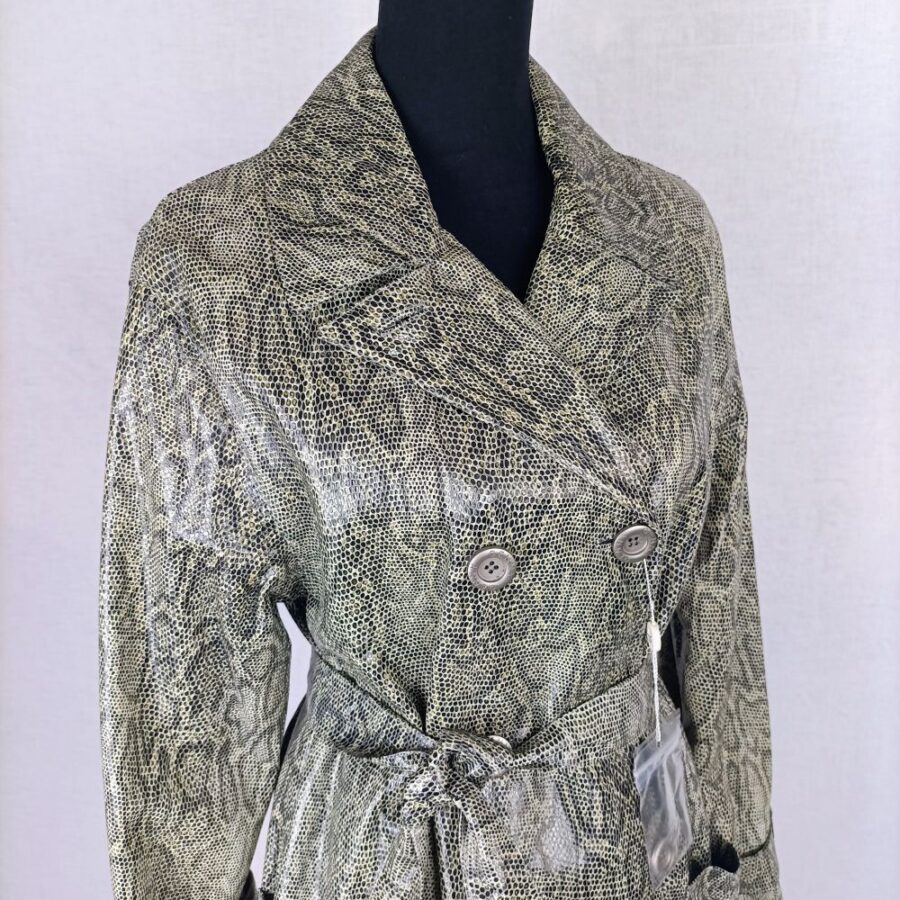 trench pelle pitone