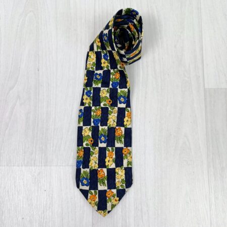 Ungaro tie