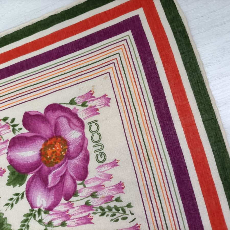 gucci vintage scarf