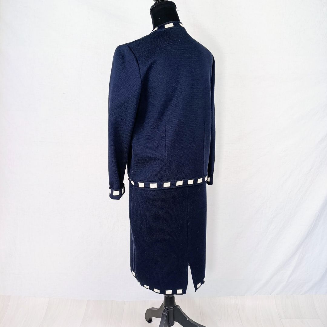 tailleur blu e bianco