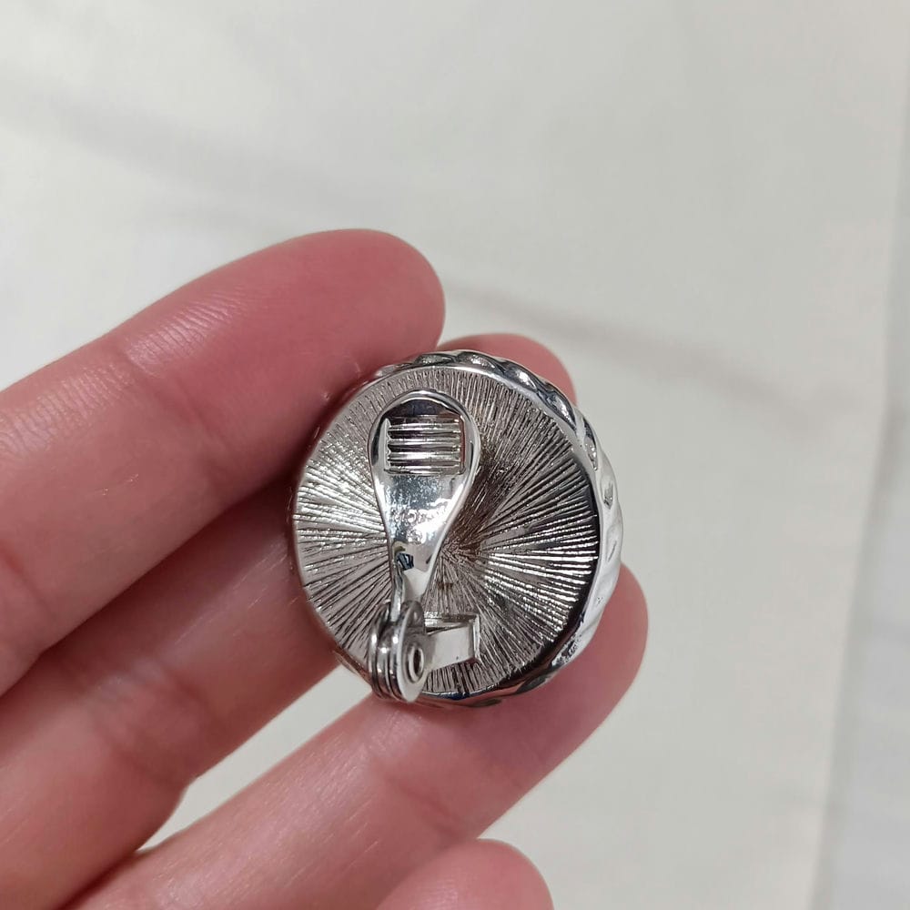 Orecchini Monet bigiotteria vintage anni '60