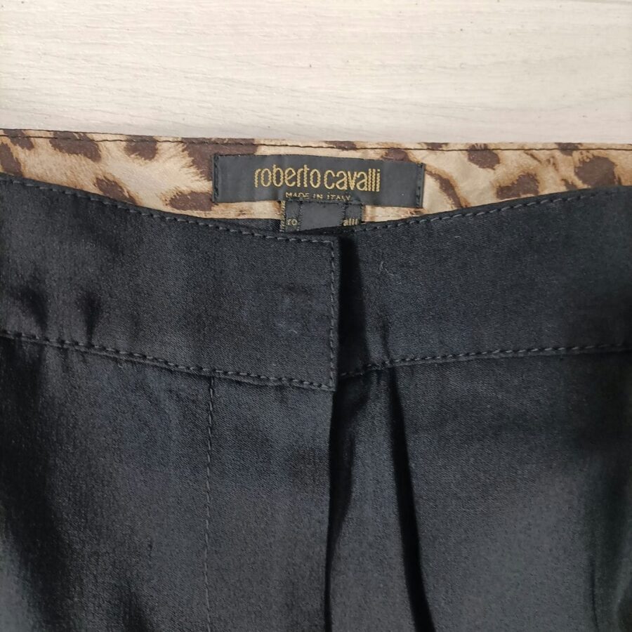 pantaloni per outfit anni 2000 y2k