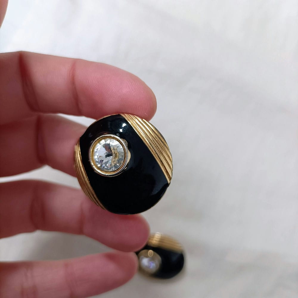 Orecchini neri e oro vintage anni '60