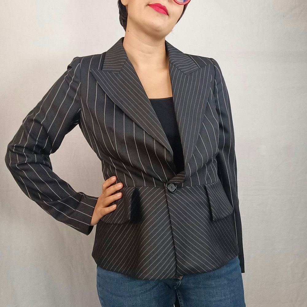 Giacca grigia gessata Gianfranco Ferré - immagine 4