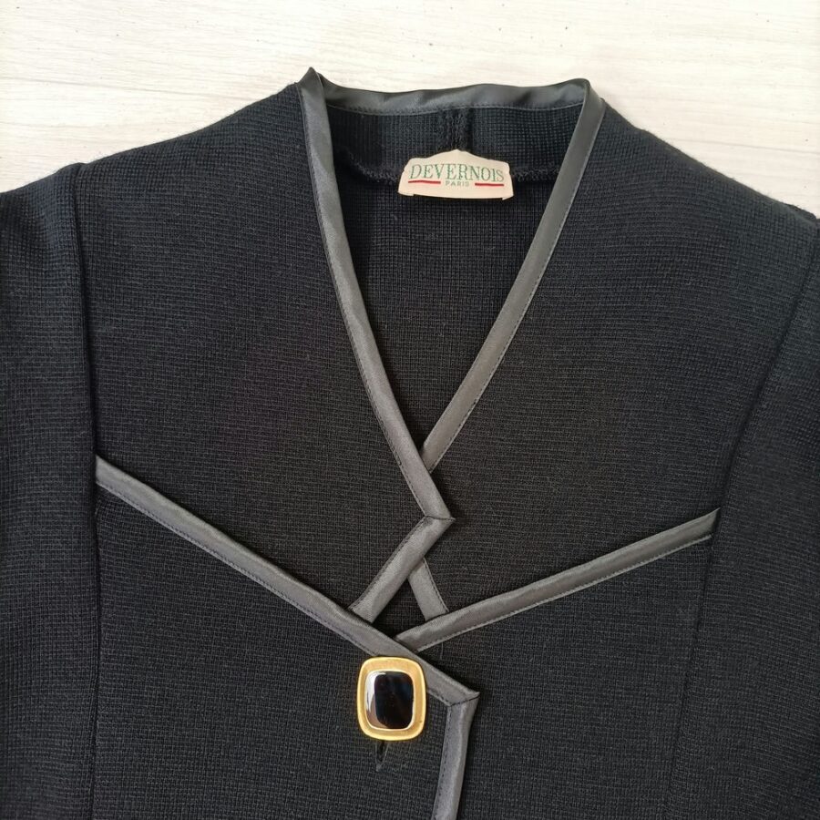 knitted skirt suit black